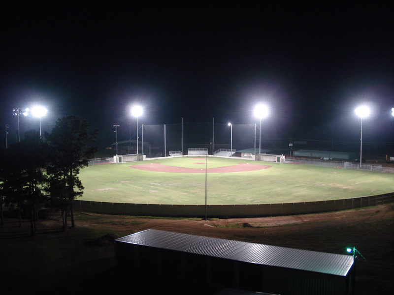 SERVO / STEPPER ASSISTED LIGHTING TECHNOLOGY (S.A.L.T.)™ STADIUM LED LIGHTING